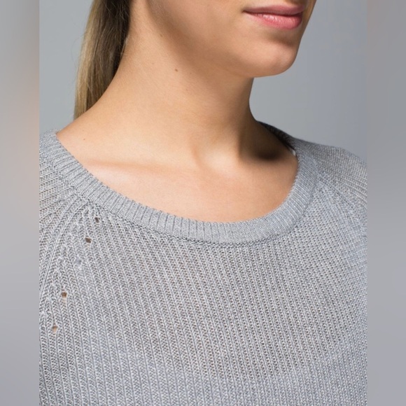 Lululemon Cabin Yogi Long Sleeve | Heathered Medium Grey / Heathered Light Grey - Picture 6 of 14